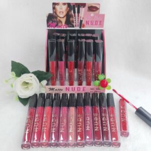 3 LABIAL NUDE